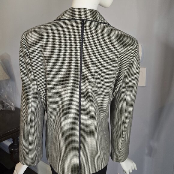 Liz Claiborne Blazer - Picture 3 of 5